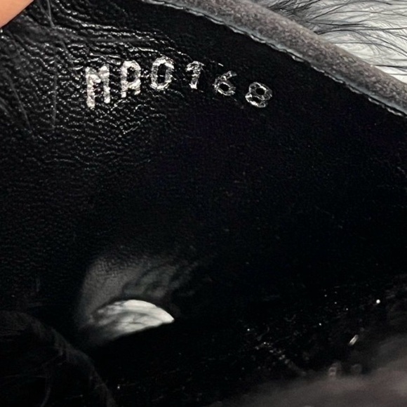 NWOT Louis Vuitton Logo Crystal & Ostrich Feather Black Slides - Size 38 - Picture 6 of 7